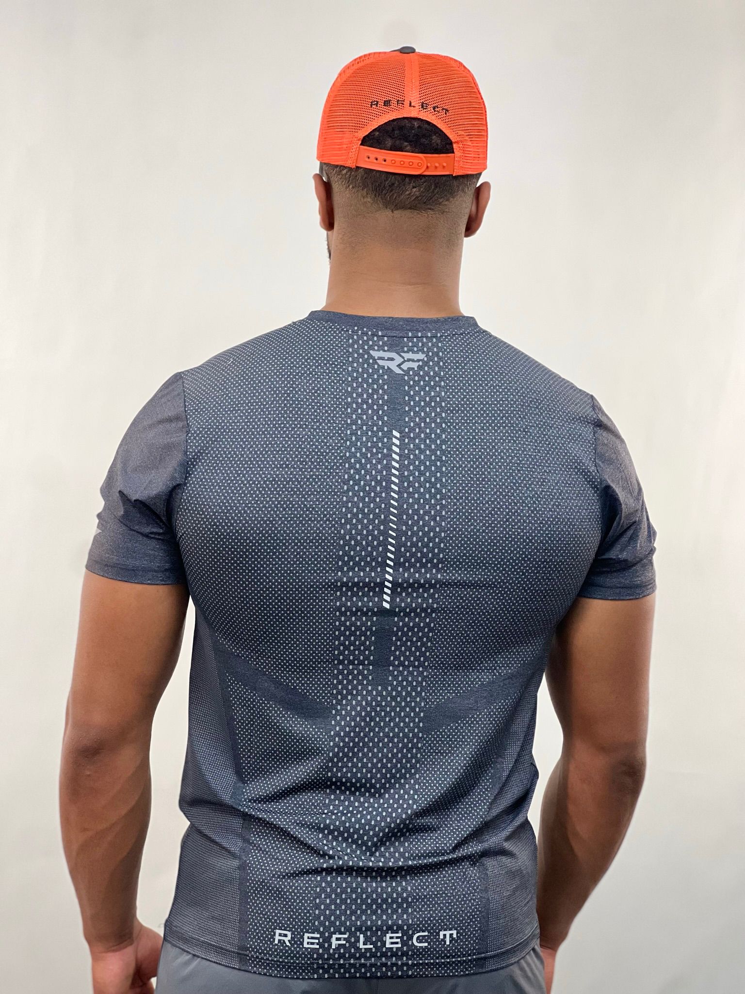 REFLECT short sleeve t-shirt