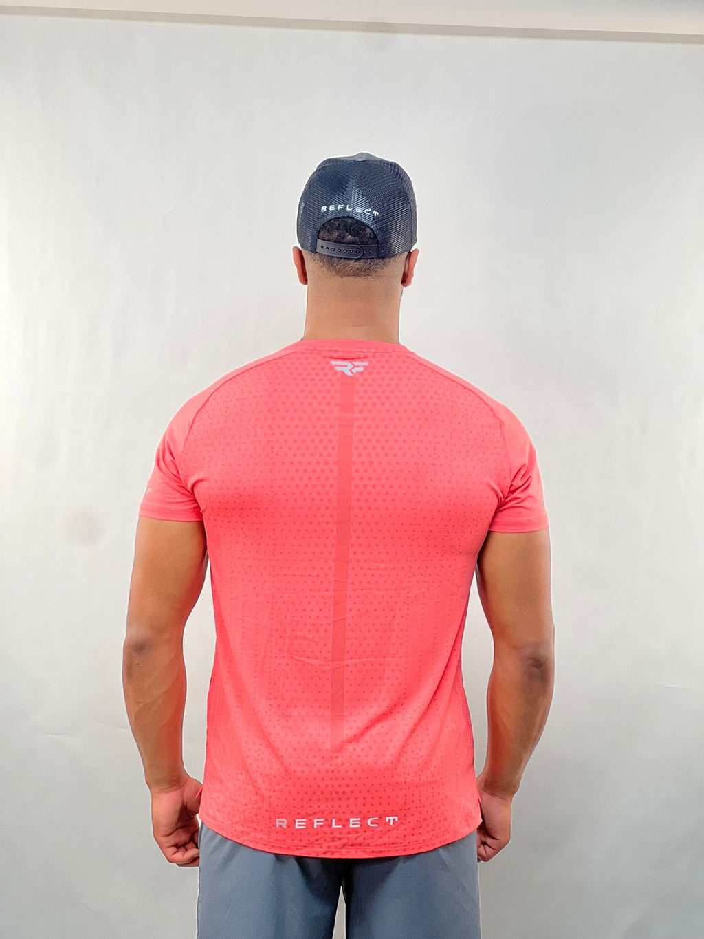 REFLECT short sleeve t-shirt