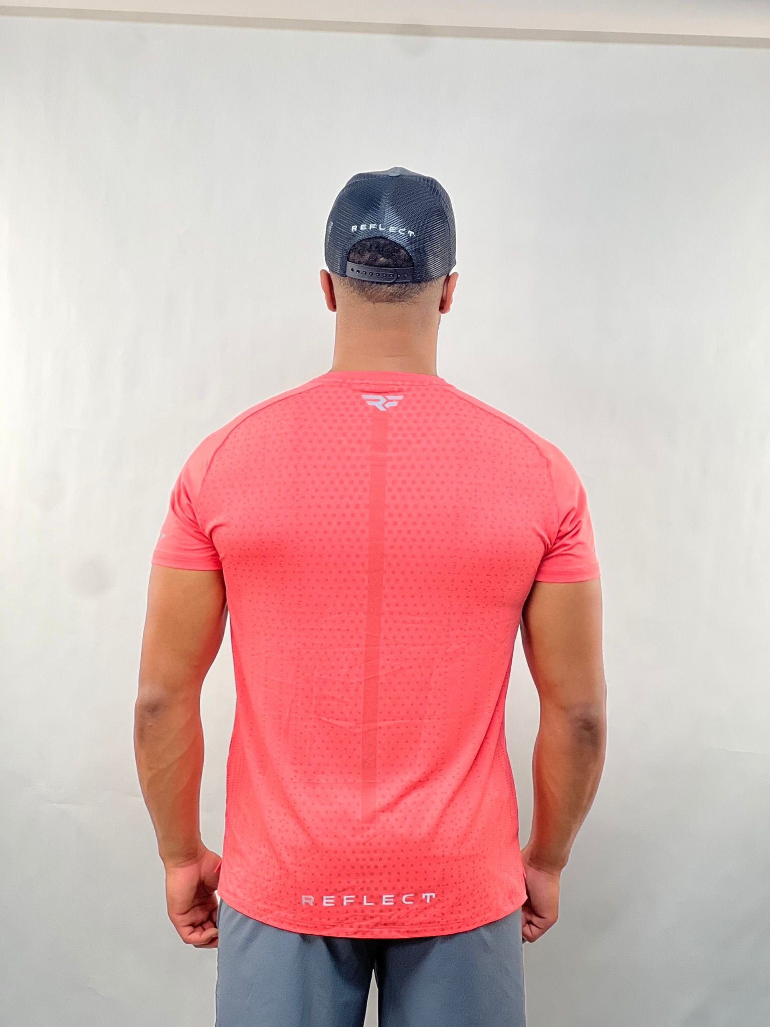 REFLECT short sleeve t-shirt